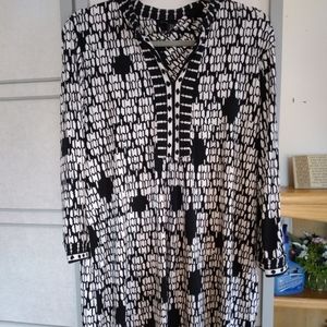 Black and white stunner